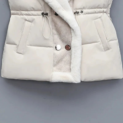 Breya™ - Mouwloze winterjas met imitatiebontvoering