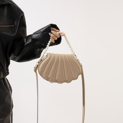 Tiffany™ - Leather Shape Pearl Chain Crossbody Bag