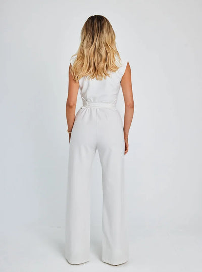 Ava™ – Sleek Sculpted Jumpsuit