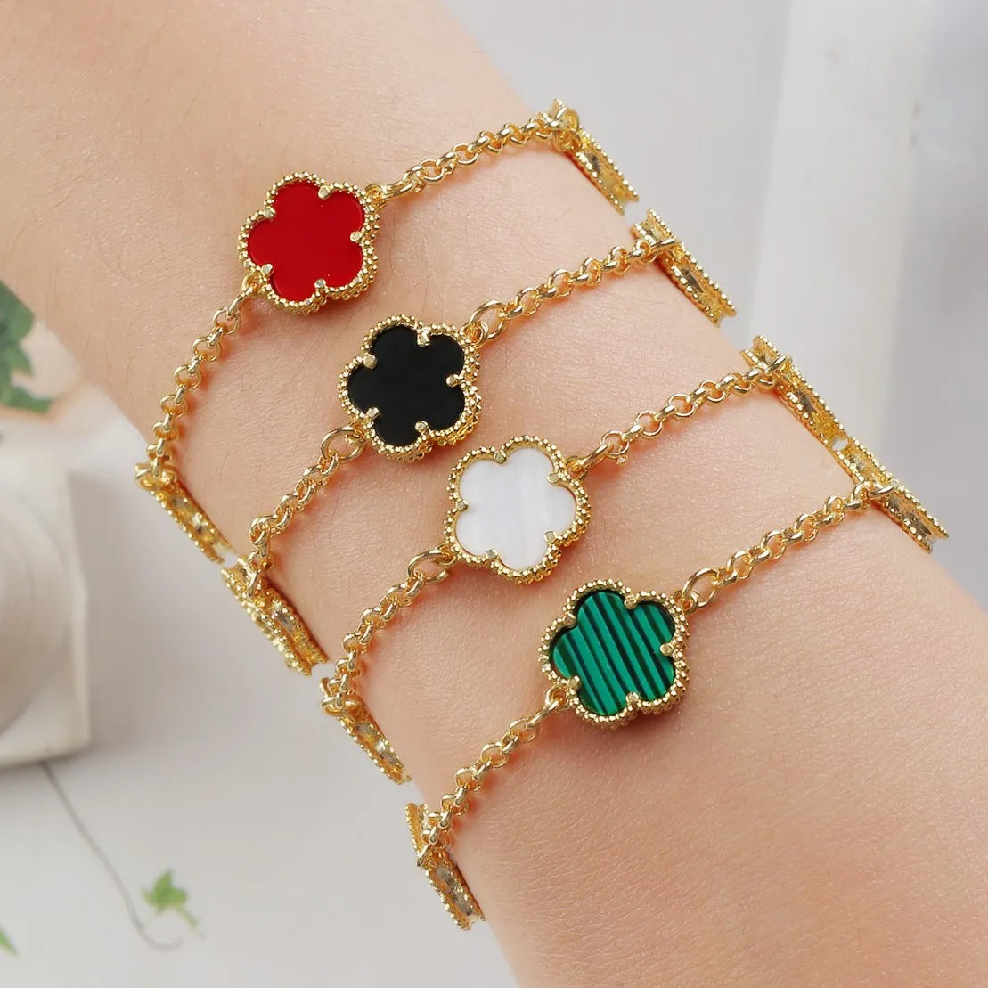 Luna™ -  Clover Bracelet