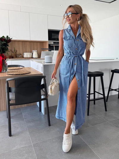 Layla™ – Sleeveless Belted Shirt Dress